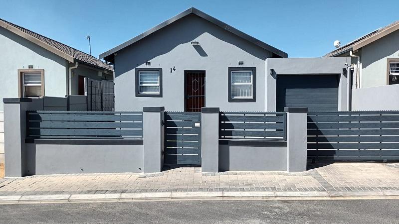 2 Bedroom Property for Sale in Groenheuwel Western Cape